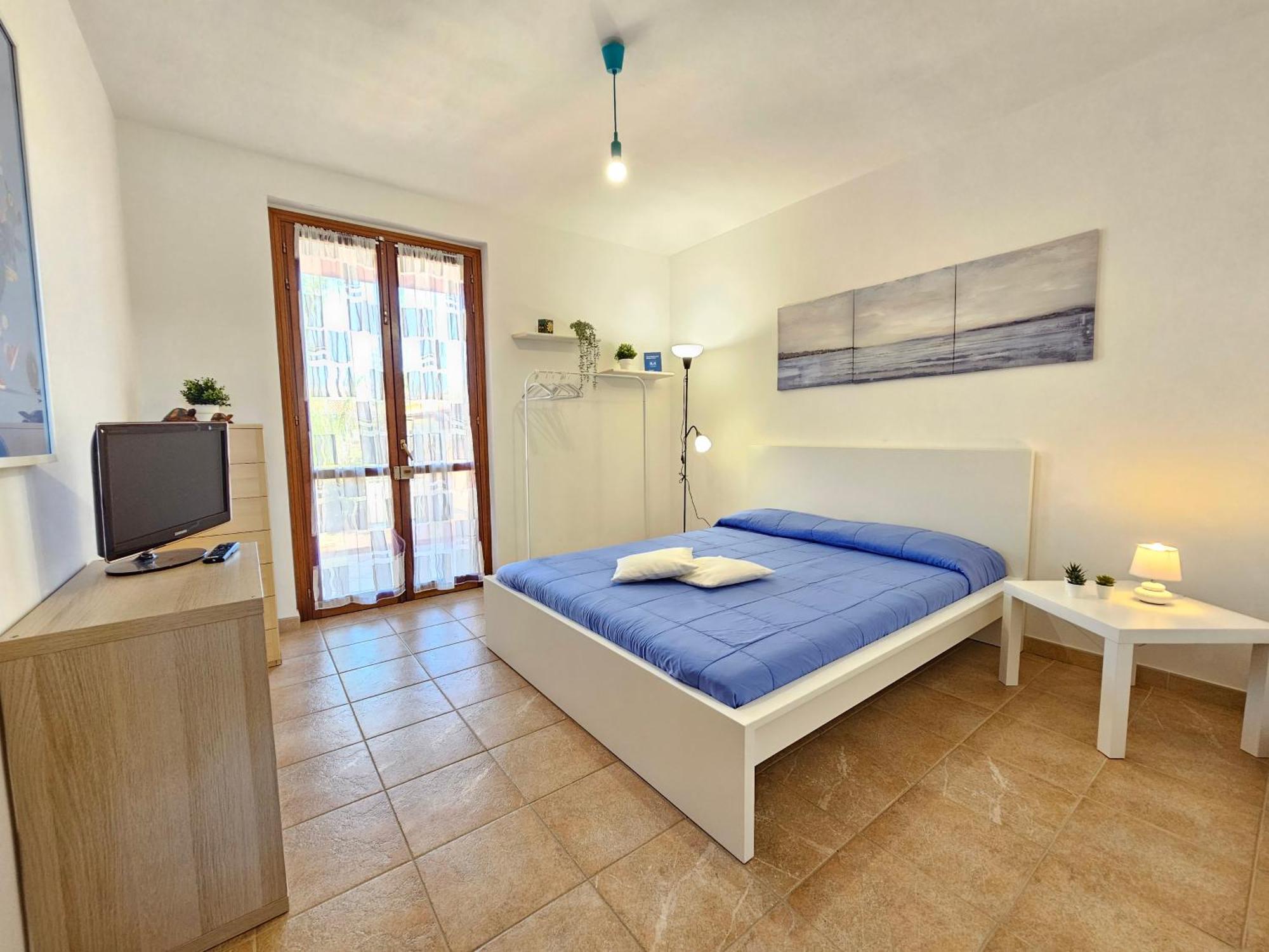 Costa Mediterranea Holiday Homes Кампофеліче-ді-Роччелла Екстер'єр фото