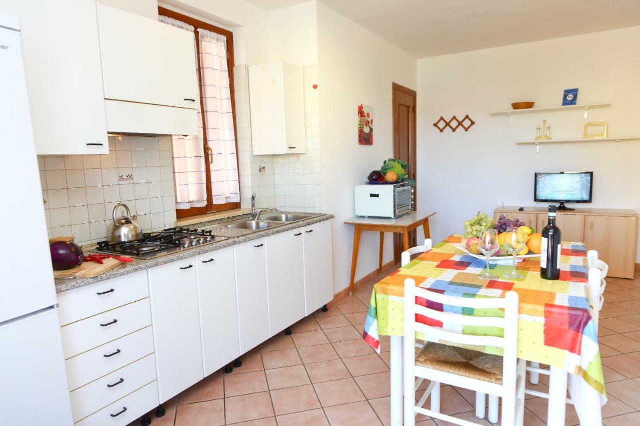 Costa Mediterranea Holiday Homes Кампофеліче-ді-Роччелла Екстер'єр фото