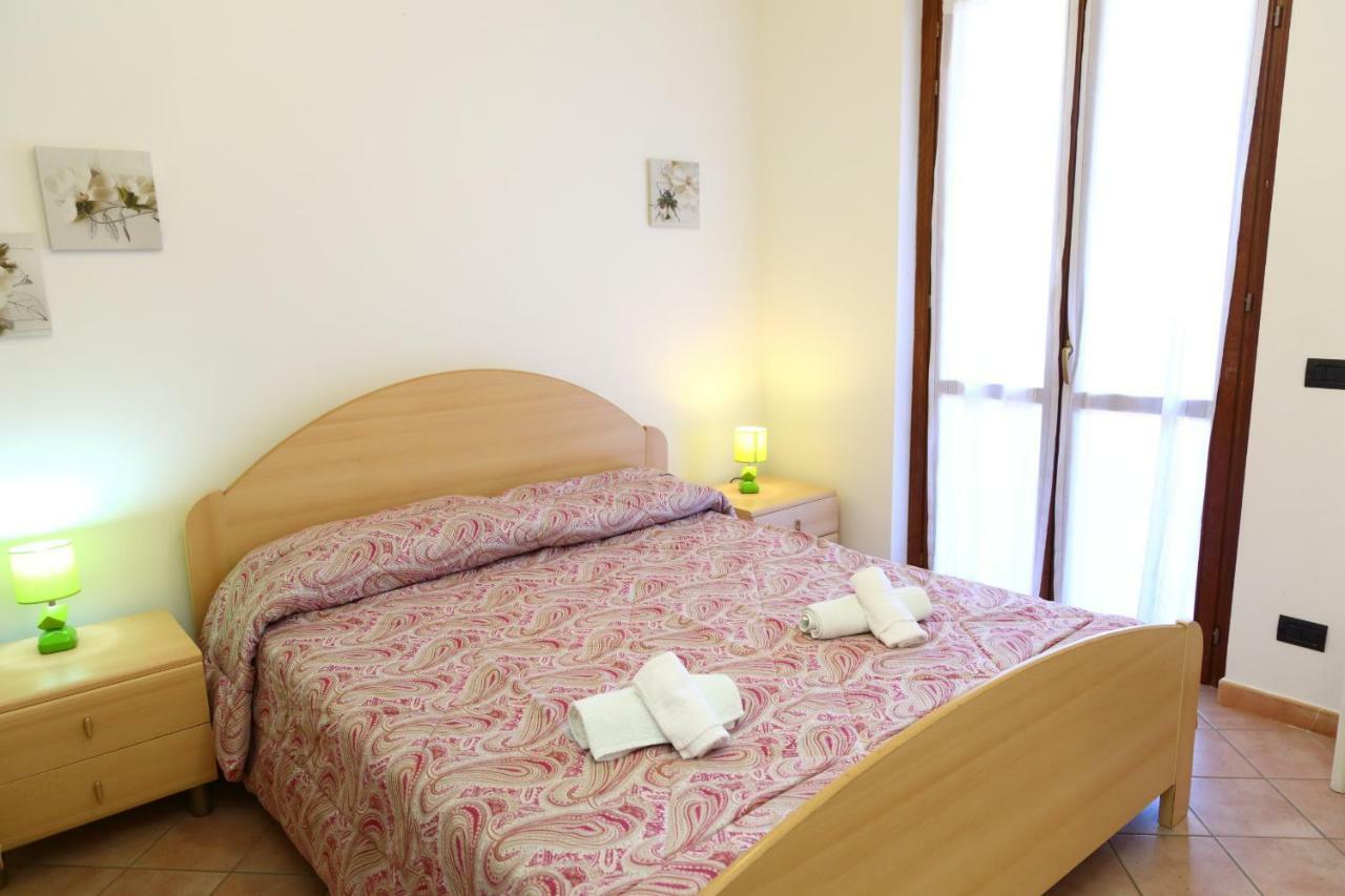 Costa Mediterranea Holiday Homes Кампофеліче-ді-Роччелла Екстер'єр фото